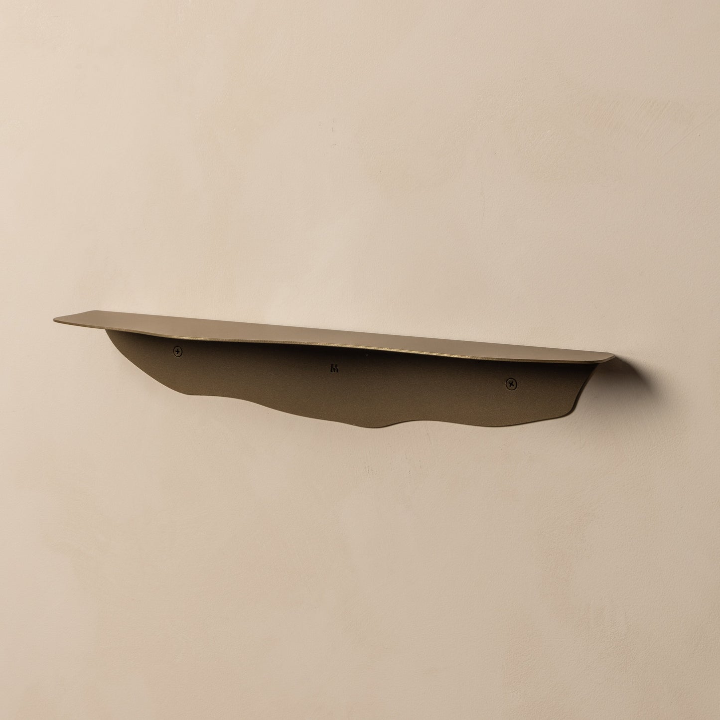 FOLD Wavy Shelf 550