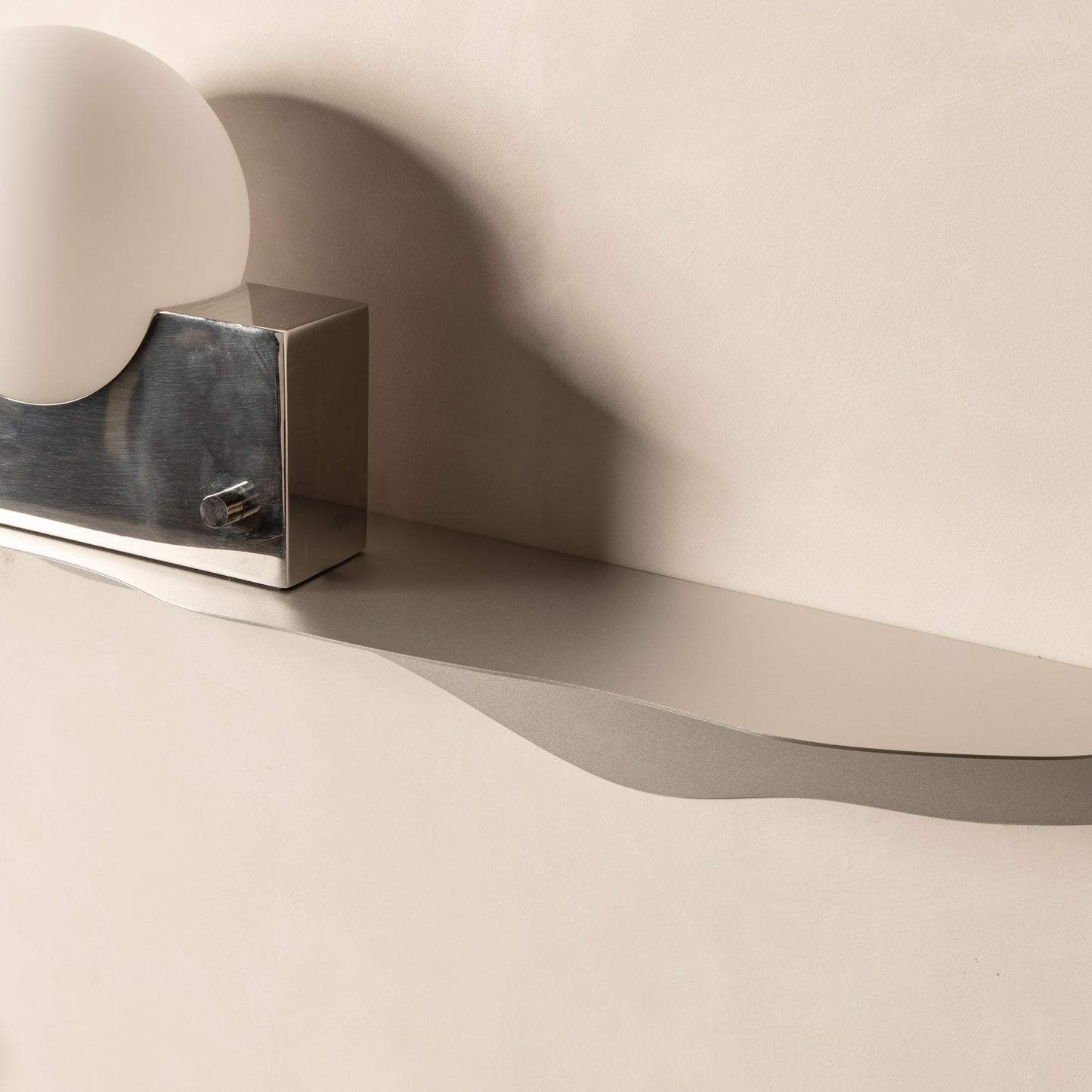 FOLD Wavy Shelf 750