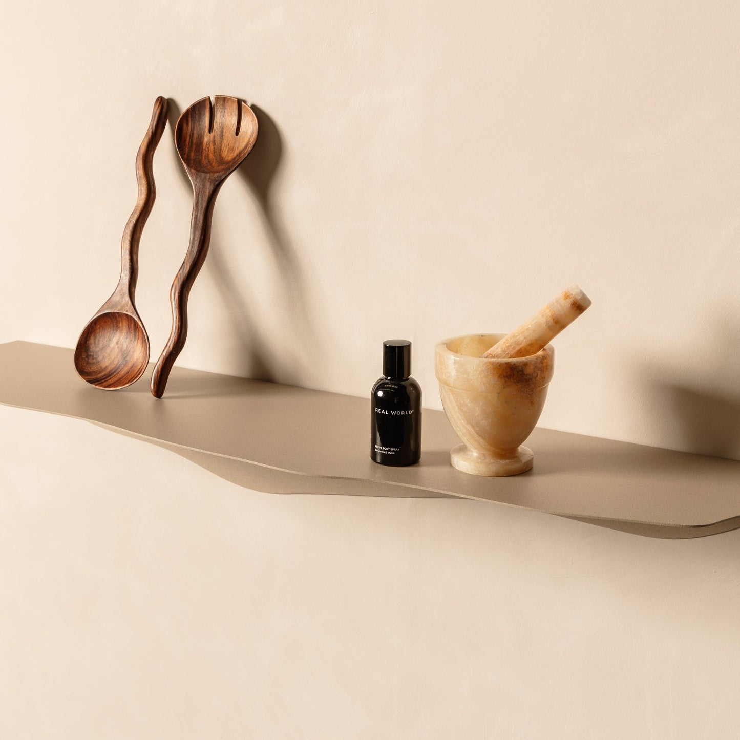 FOLD Wavy Shelf 950